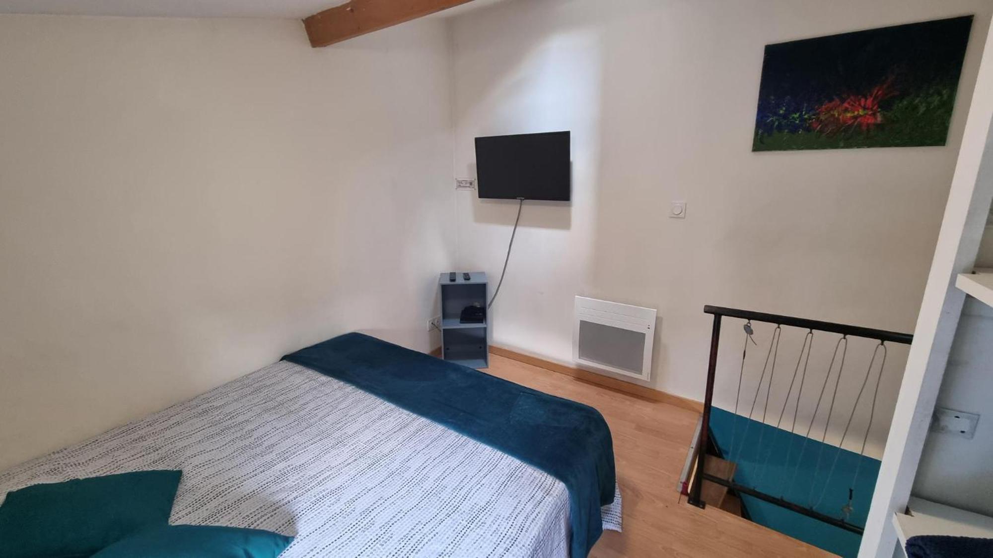Appartamento Impasse Secrete - Duplex - Wifi Issoire Esterno foto